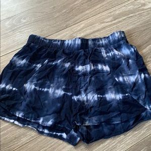 Tye dye stretchy shorts